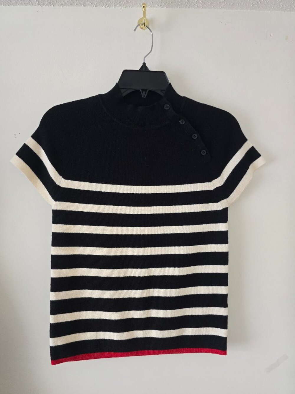 Maeve by Anthropologie black/white striped short sleeve sweater top size Medium